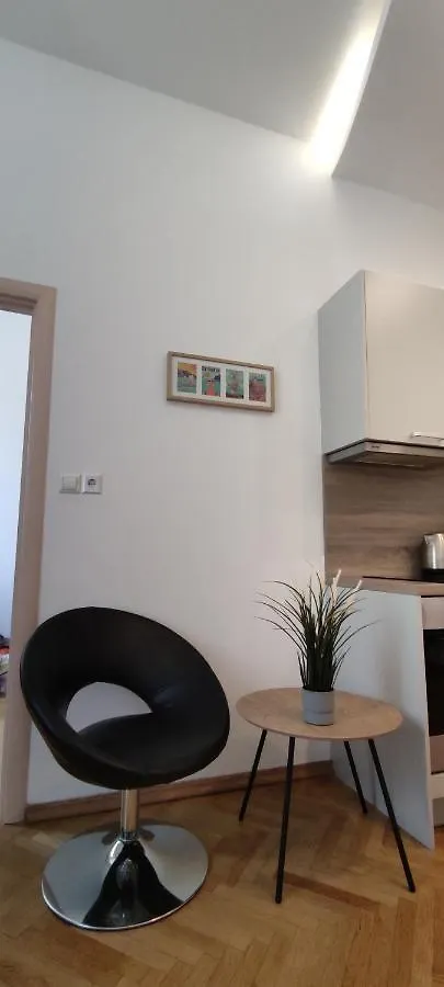 Apartment Milani With Private Garage Opatija Croacia
